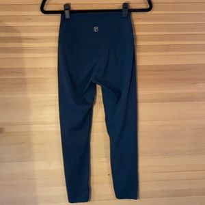Born Primitive Inspire Leggings